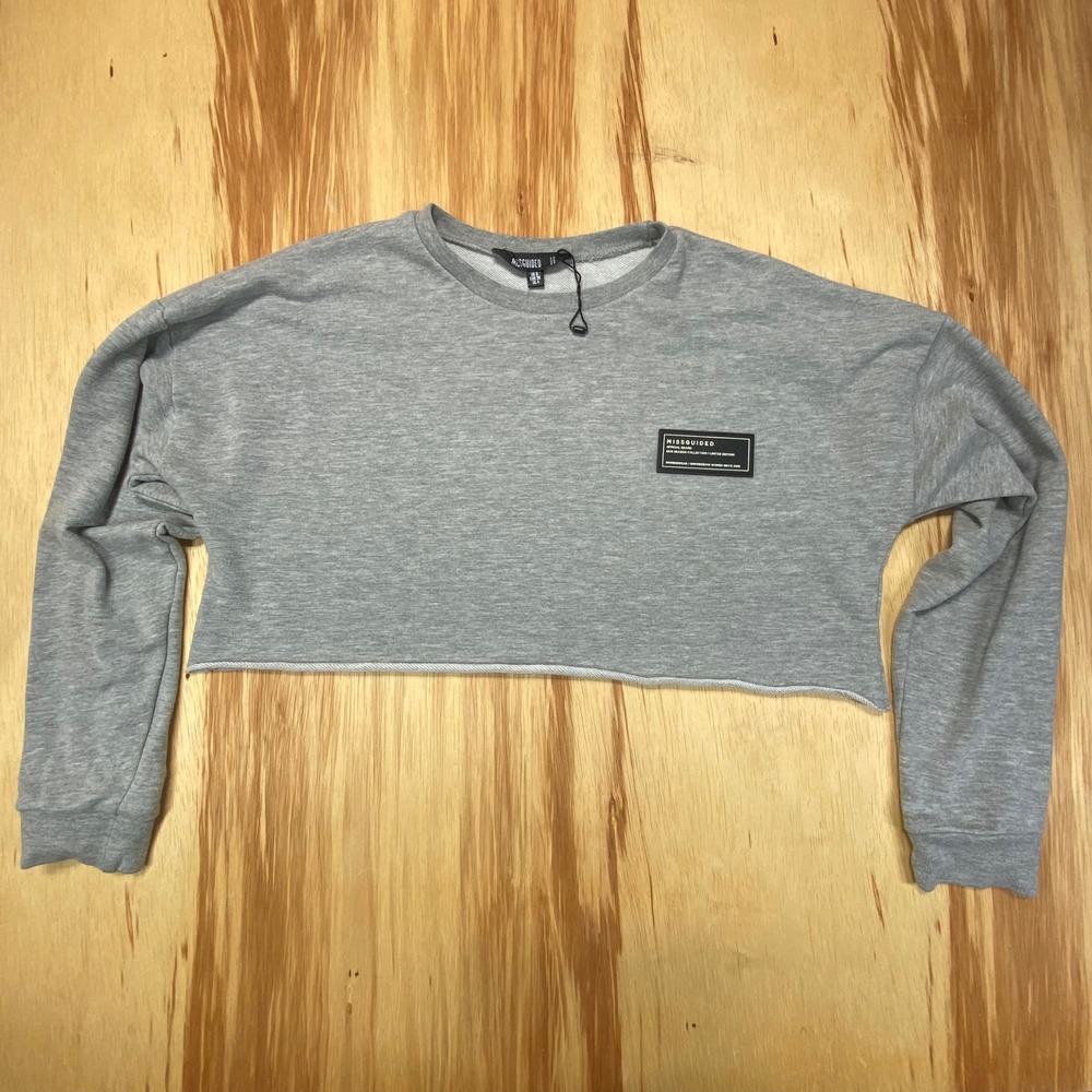 Missguided‎ Gray Cropped Crew Sweatshirt Women's Size 4 Raw Hem Pullover